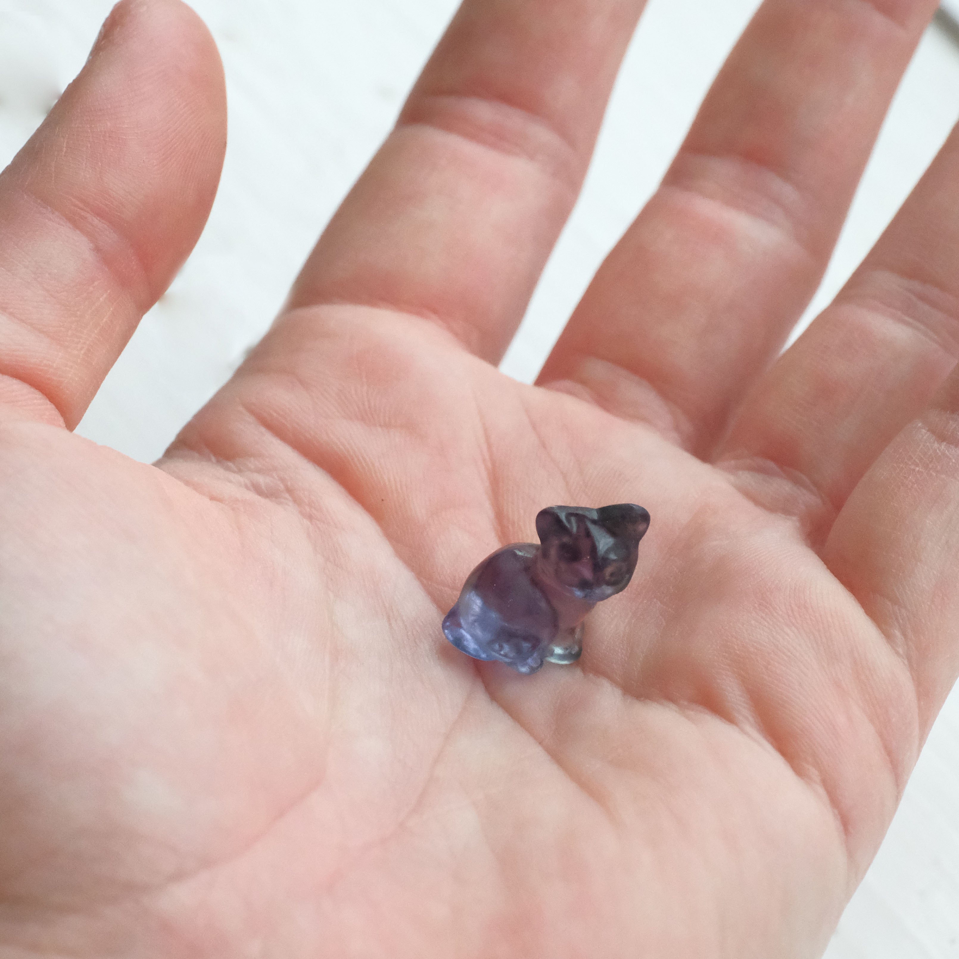 Mini Fluorite Cat
