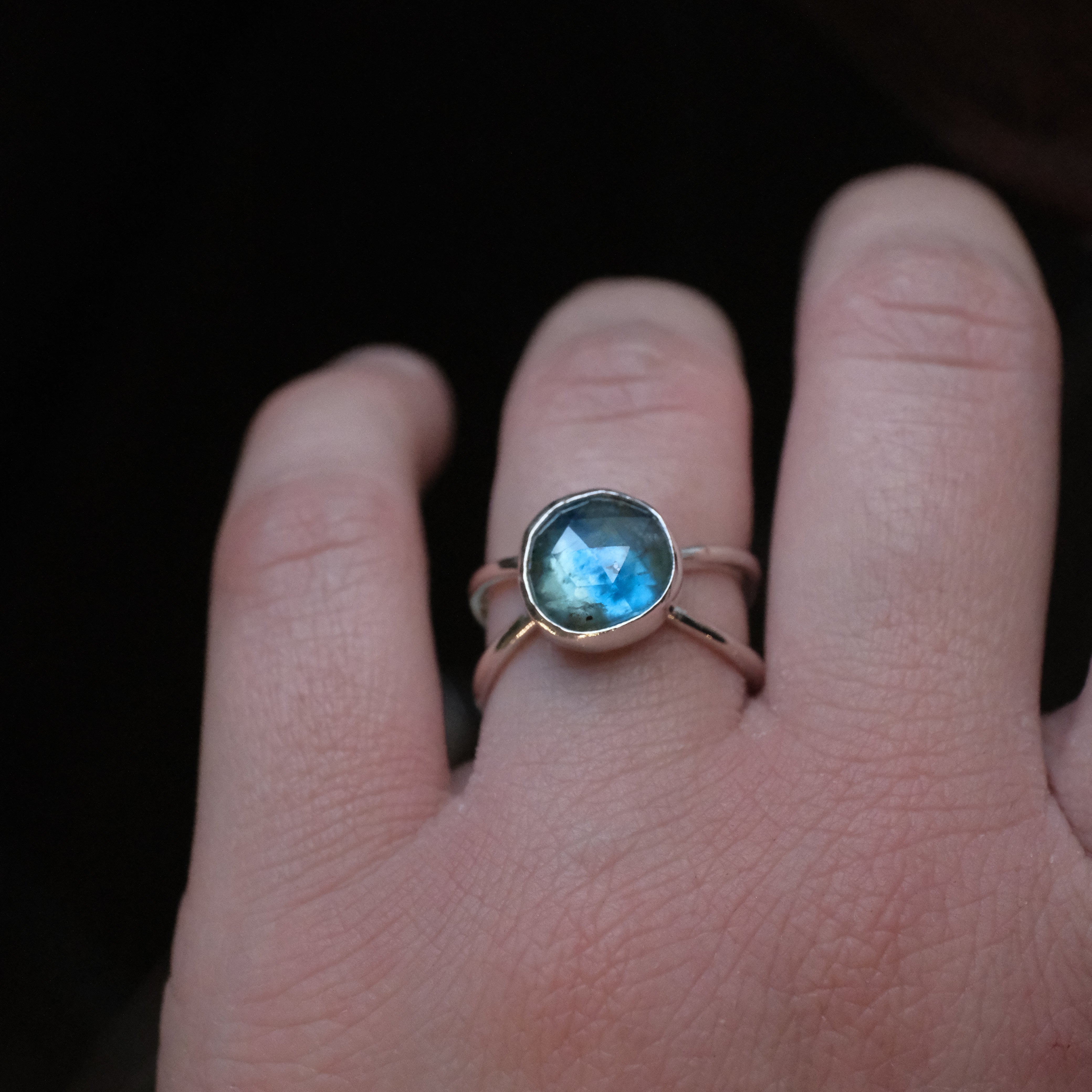 Kyanite Atom Ring (Size 6) - One of a Kind