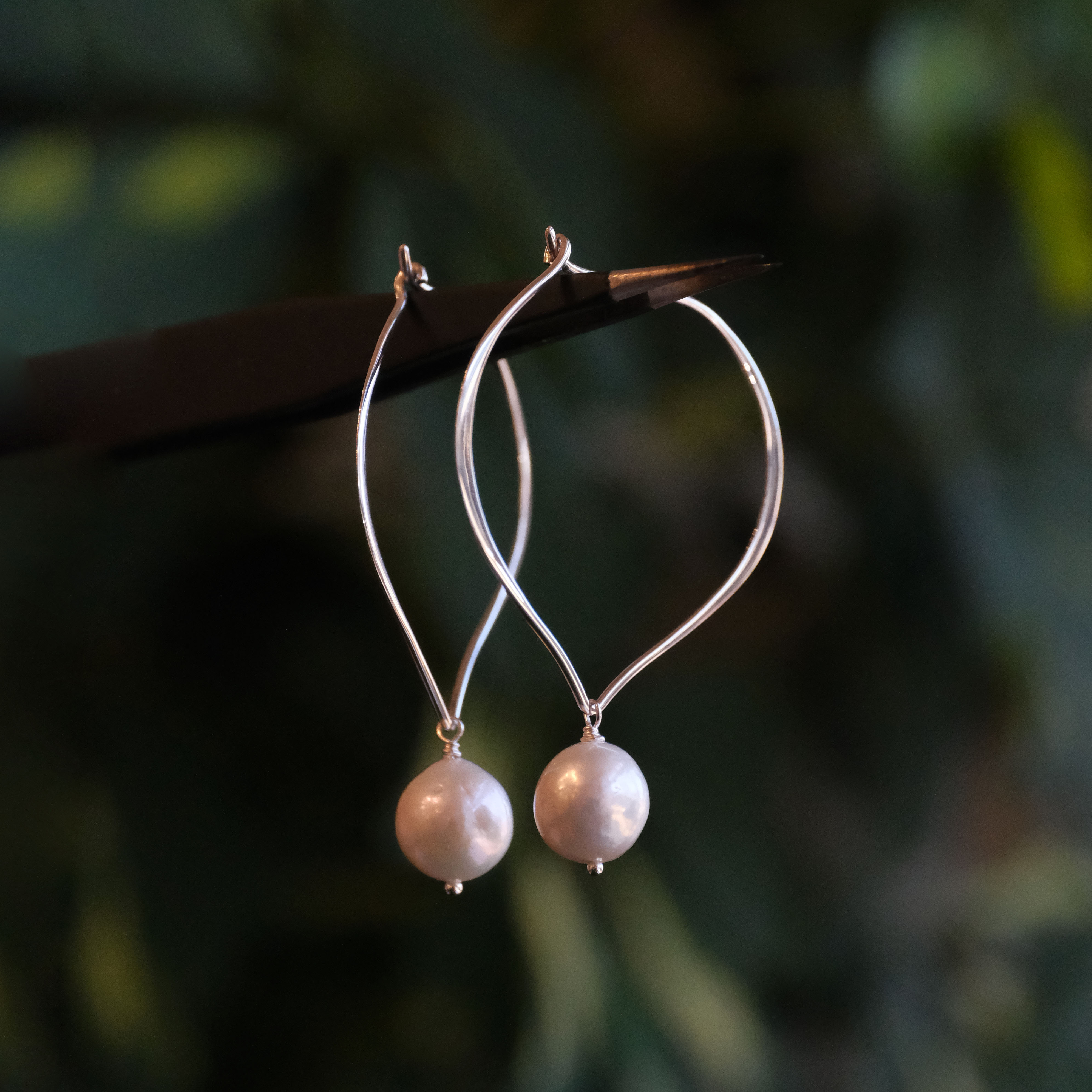 Zu Zu Pearl Hoops