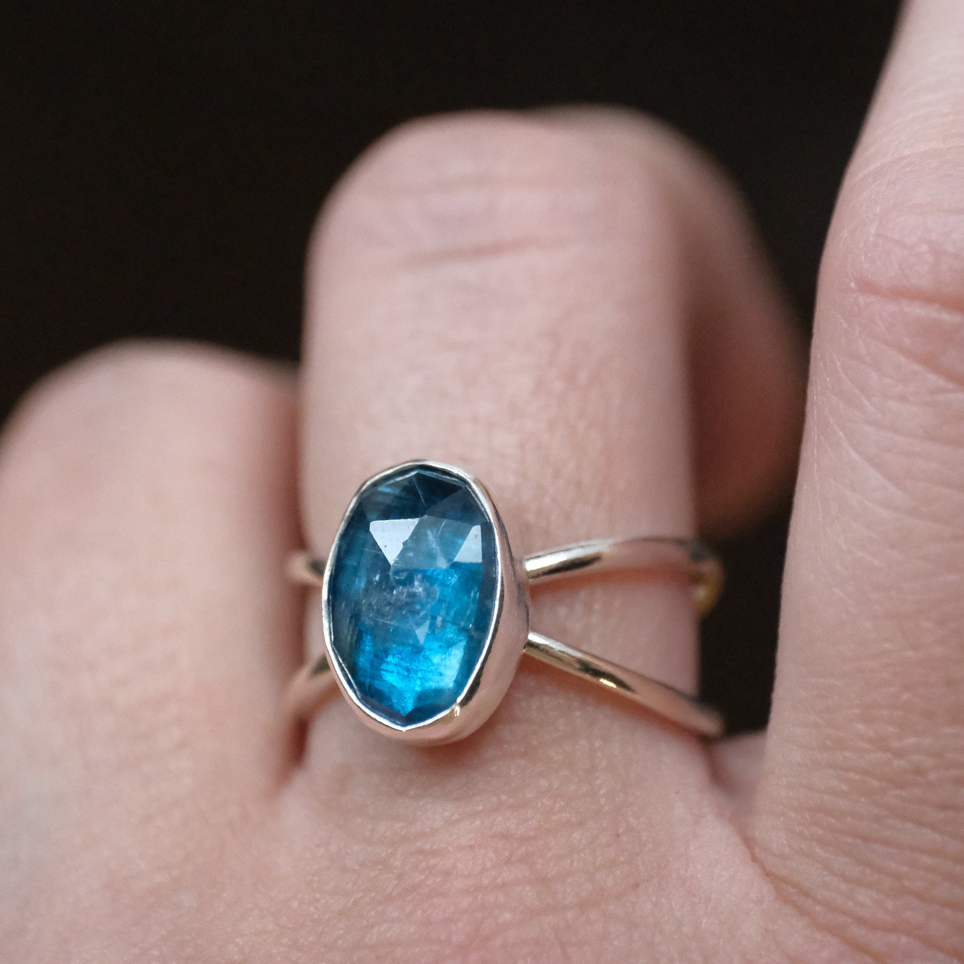 Kyanite Atom Ring (Size 8) - One of a Kind