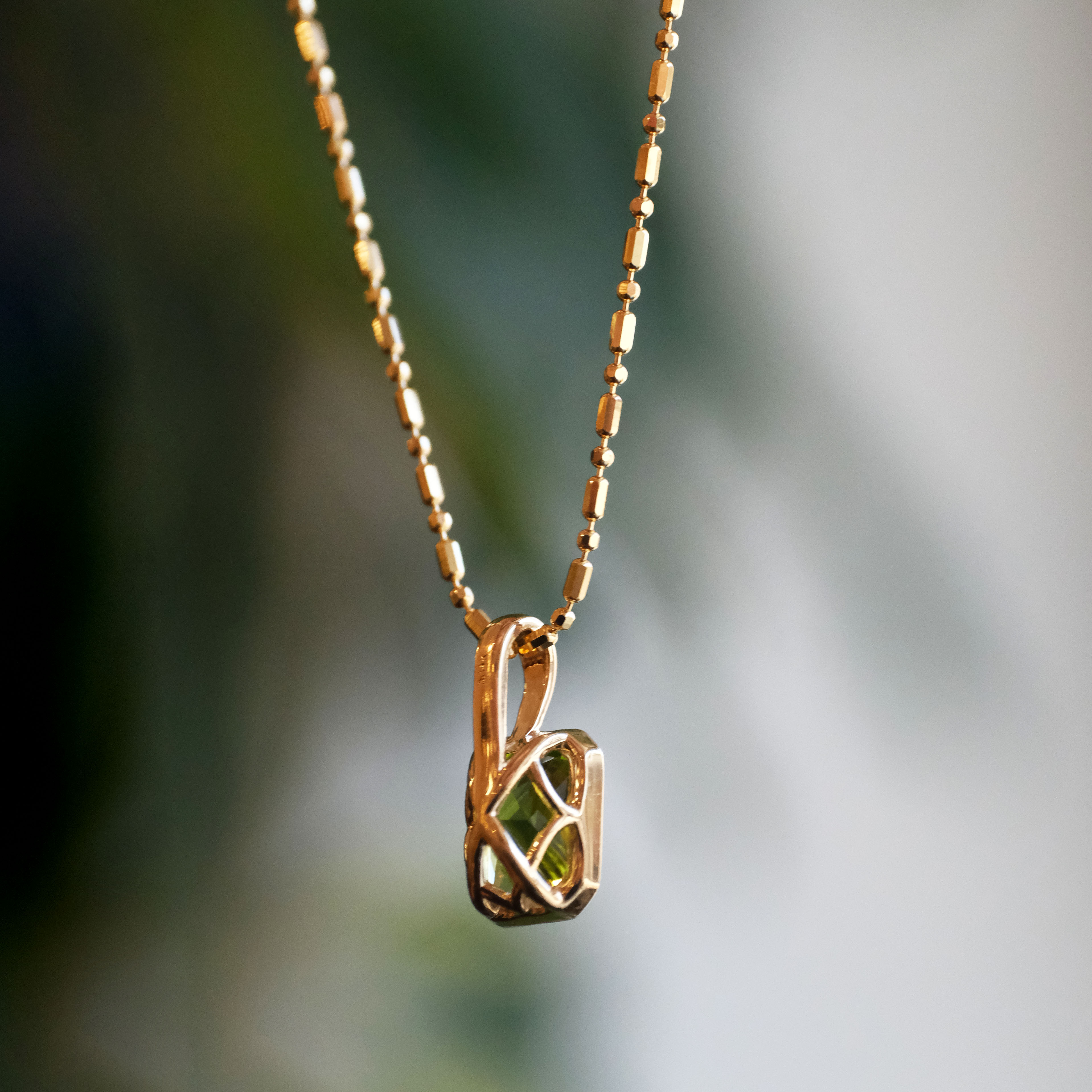 14k + Peridot Lyon Necklace