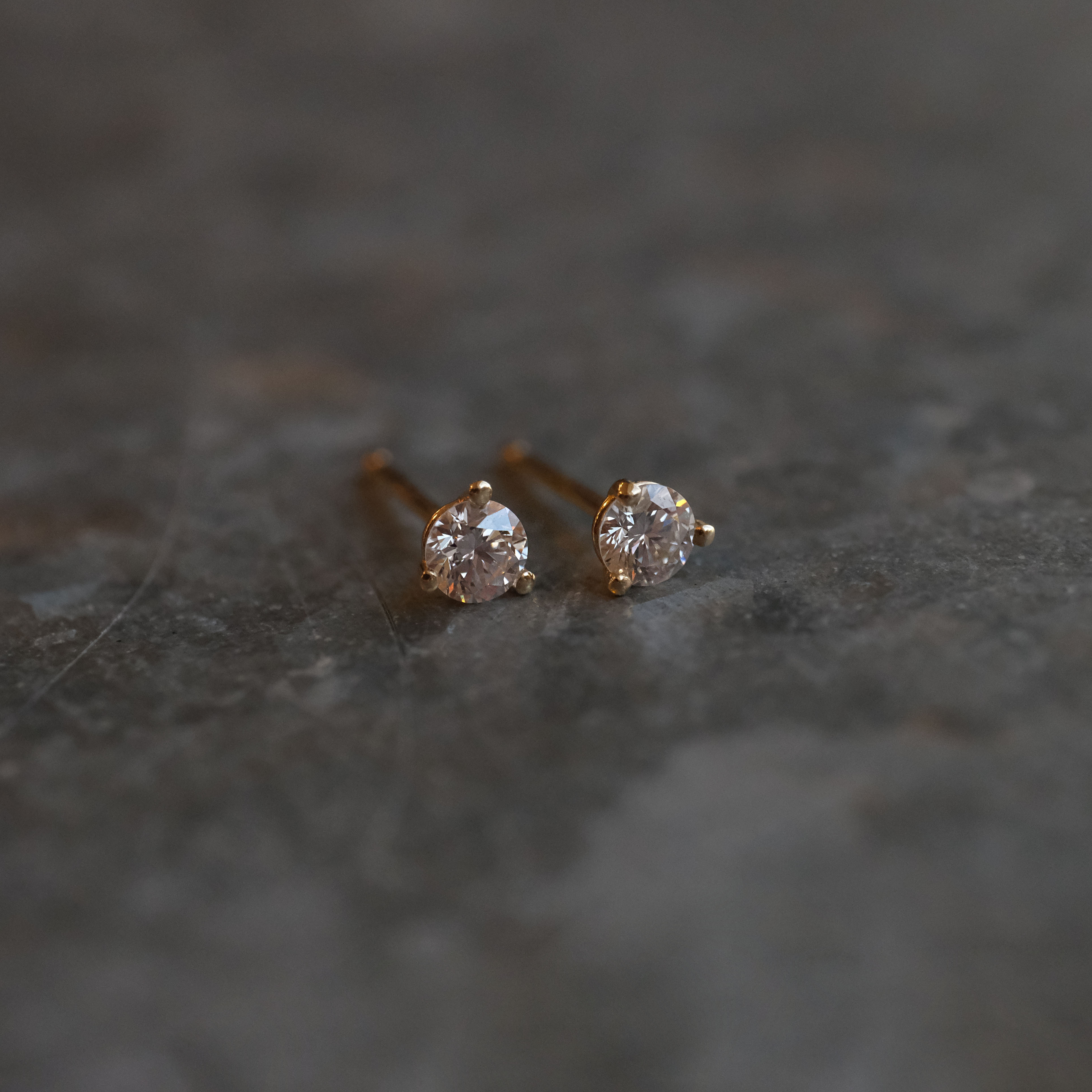 14k Quarter Carat Natural Diamond Studs