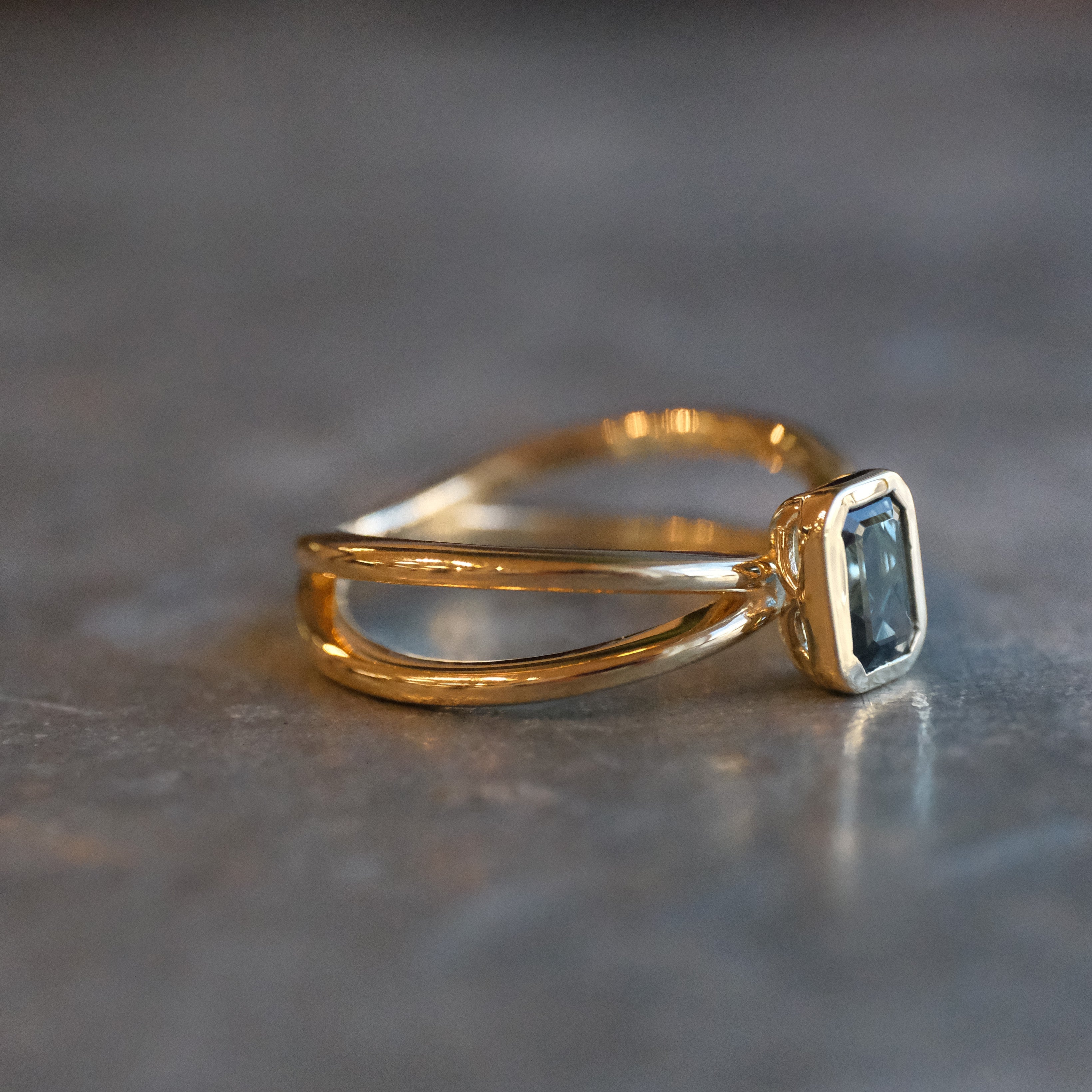 14k + London Blue Topaz Atom Ring