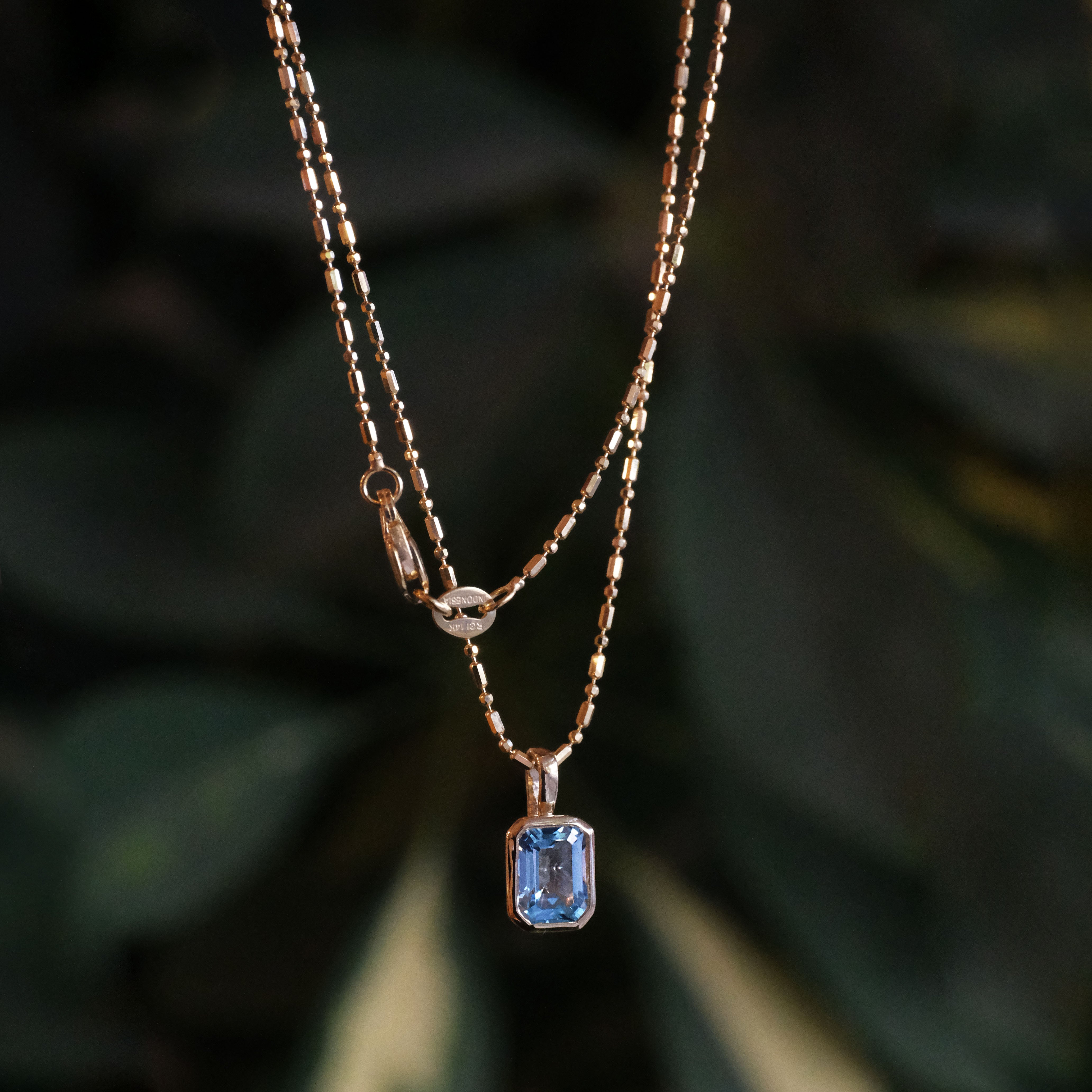 14k + Swiss Blue Topaz Lyon Necklace