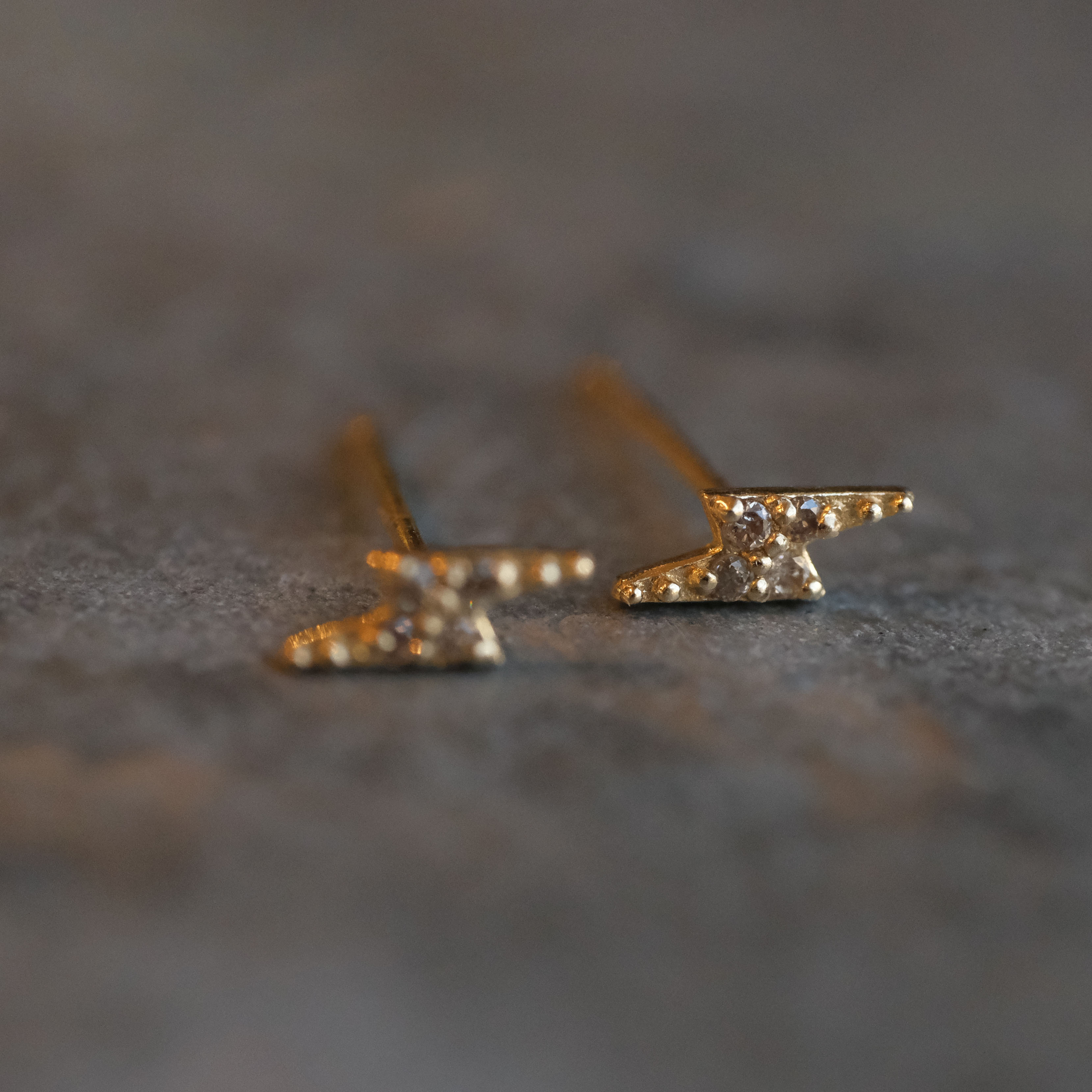 14k + Natural Diamond Flash Studs