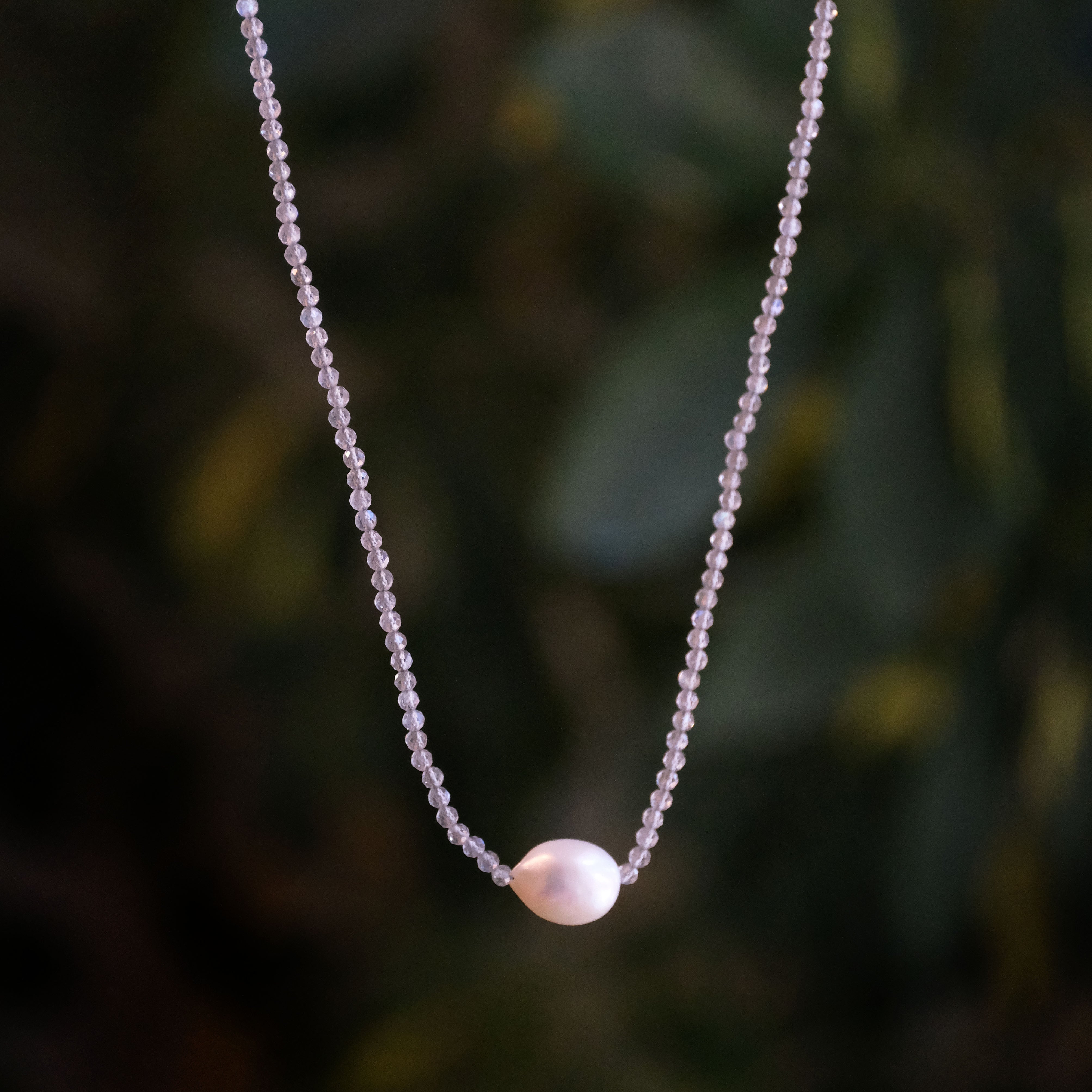 Labradorite + Freshwater Pearl Blurb Necklace