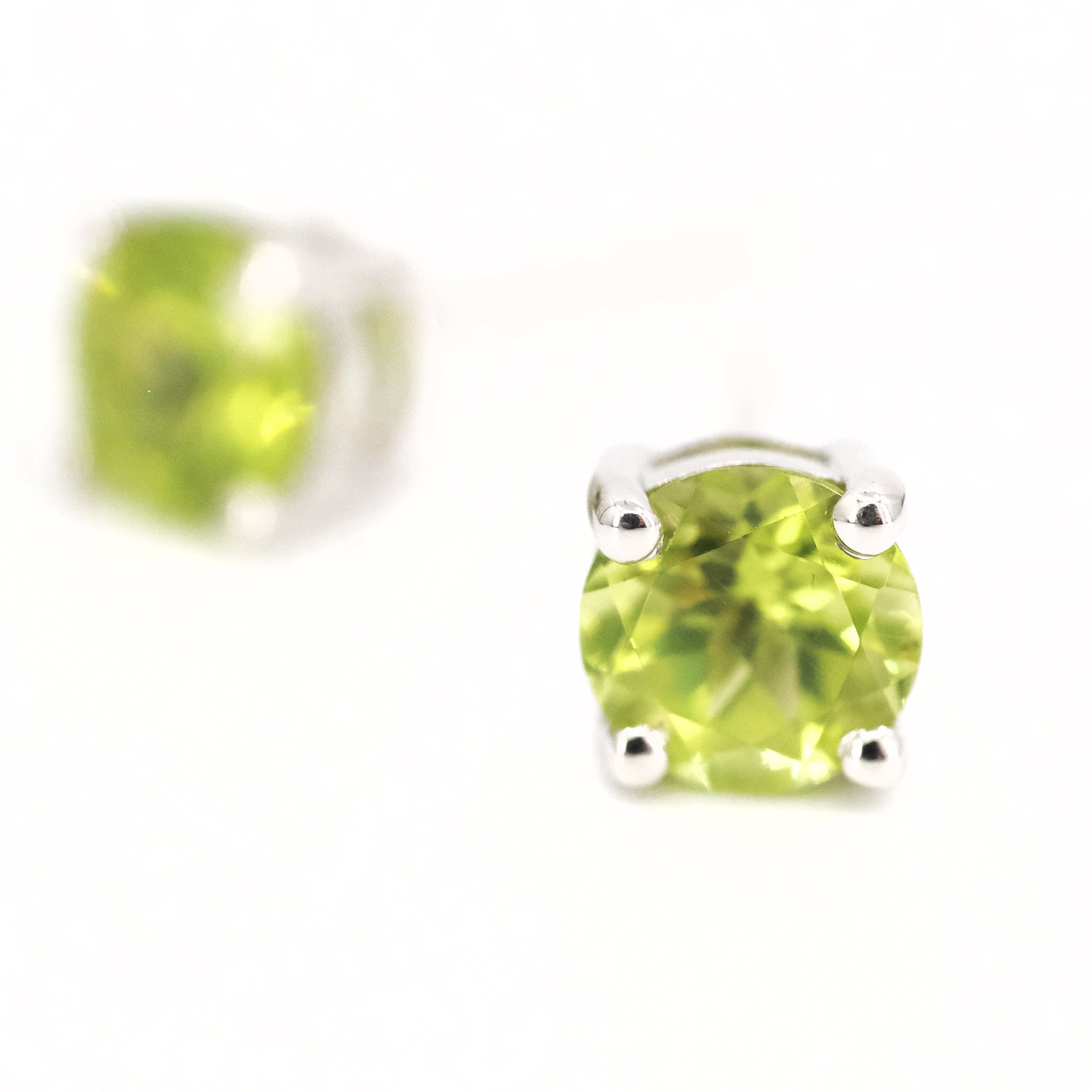 Peridot Essential Stud Earrings