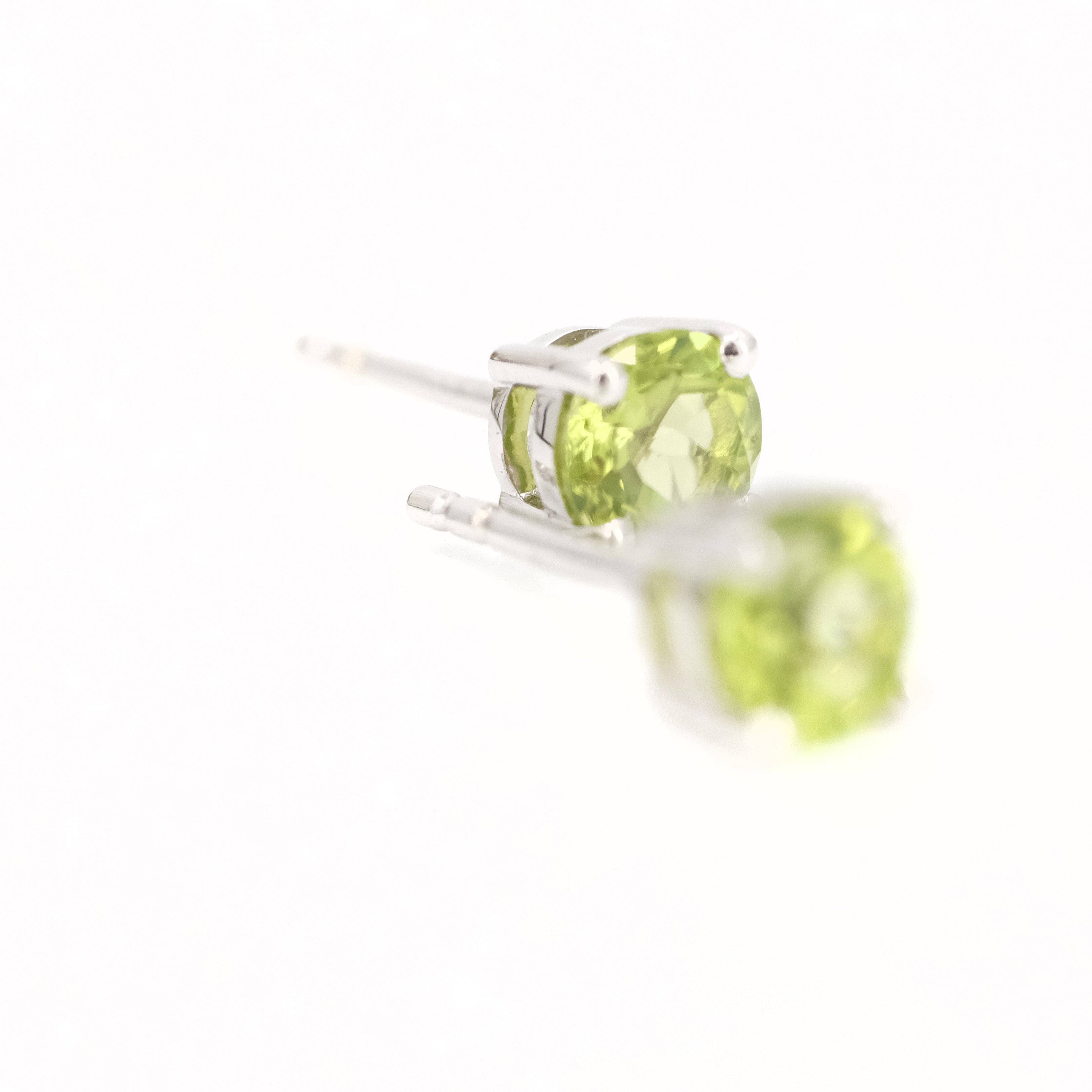 Peridot Essential Stud Earrings