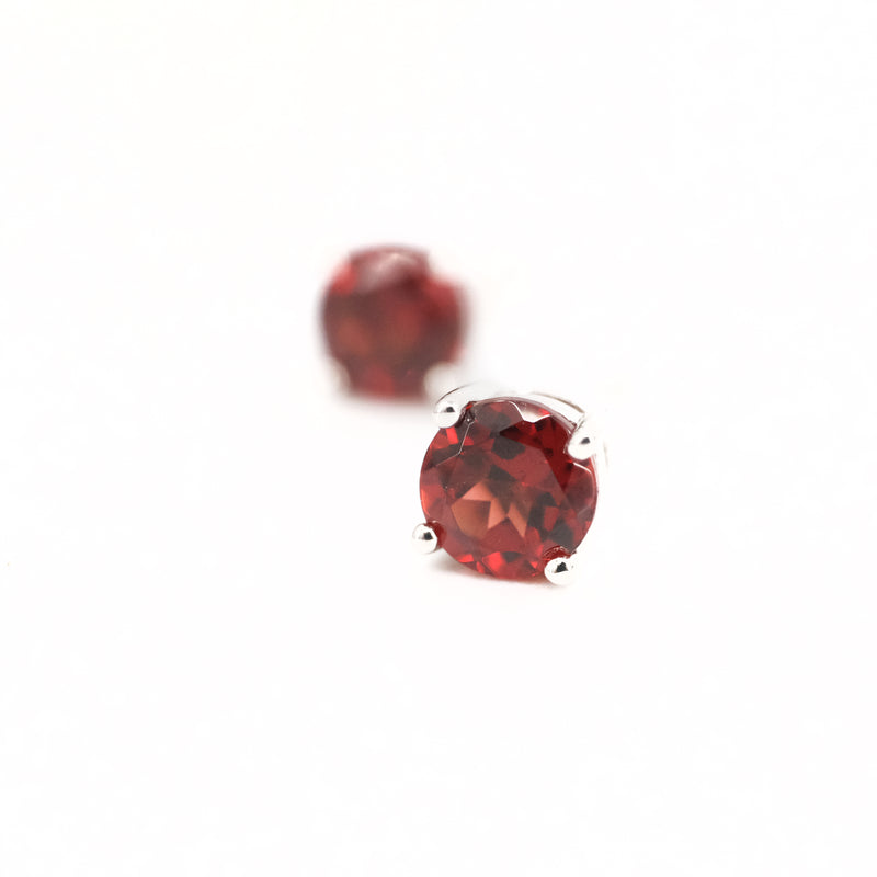 Garnet Essential Stud Earrings