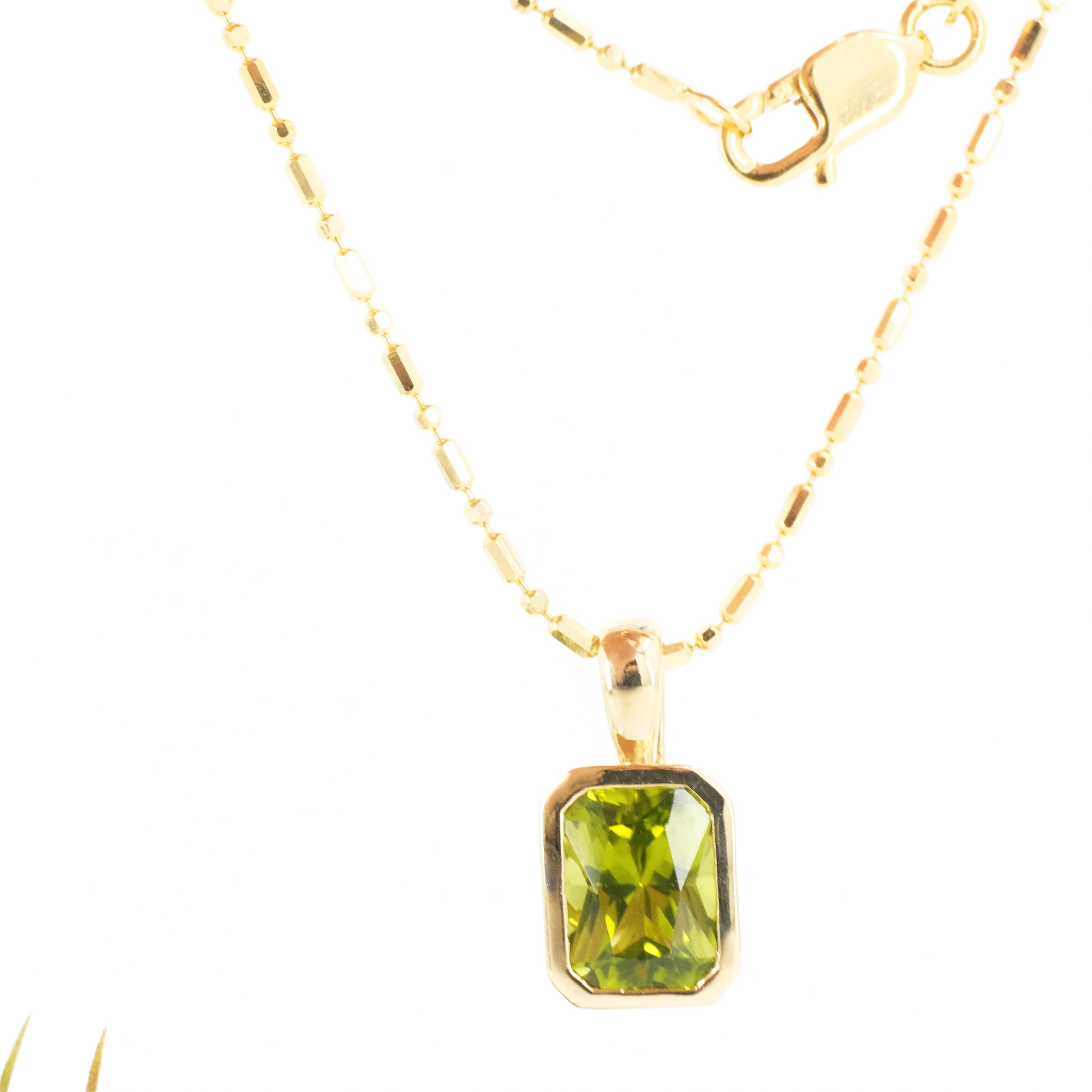 14k + Peridot Lyon Necklace