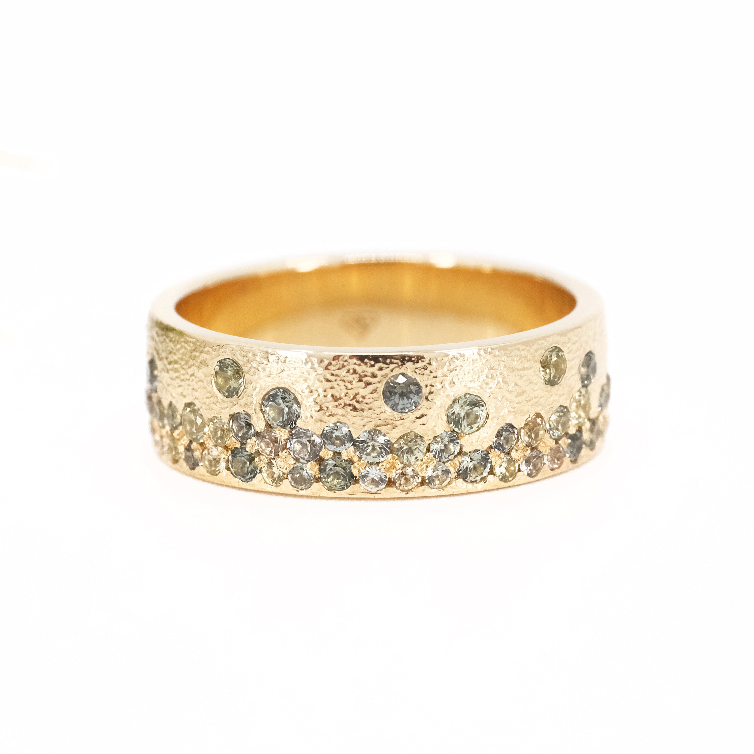 14k + Green Sapphire Drift Ring (Size 6)