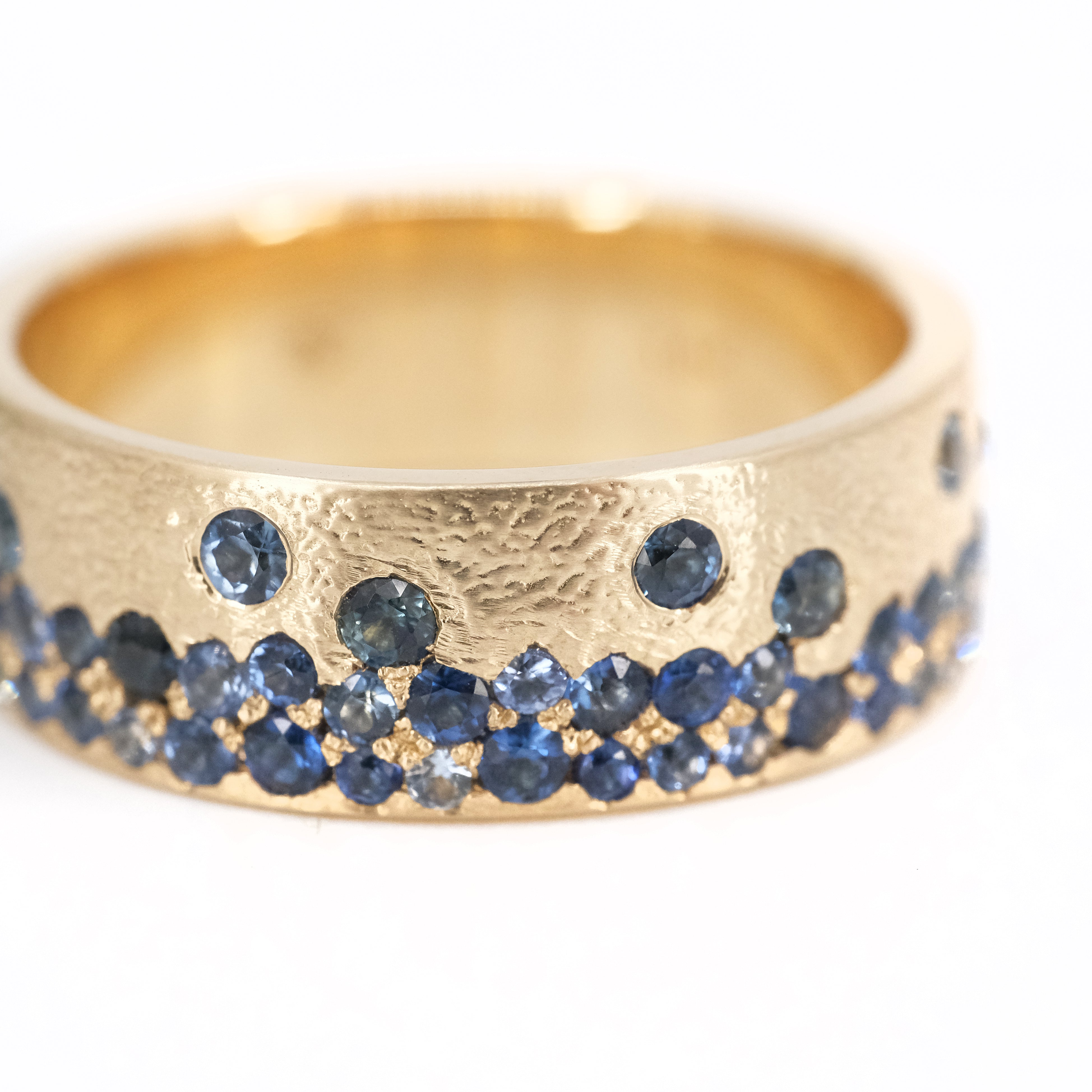 14k + Sapphire Drift Ring (Size 7)