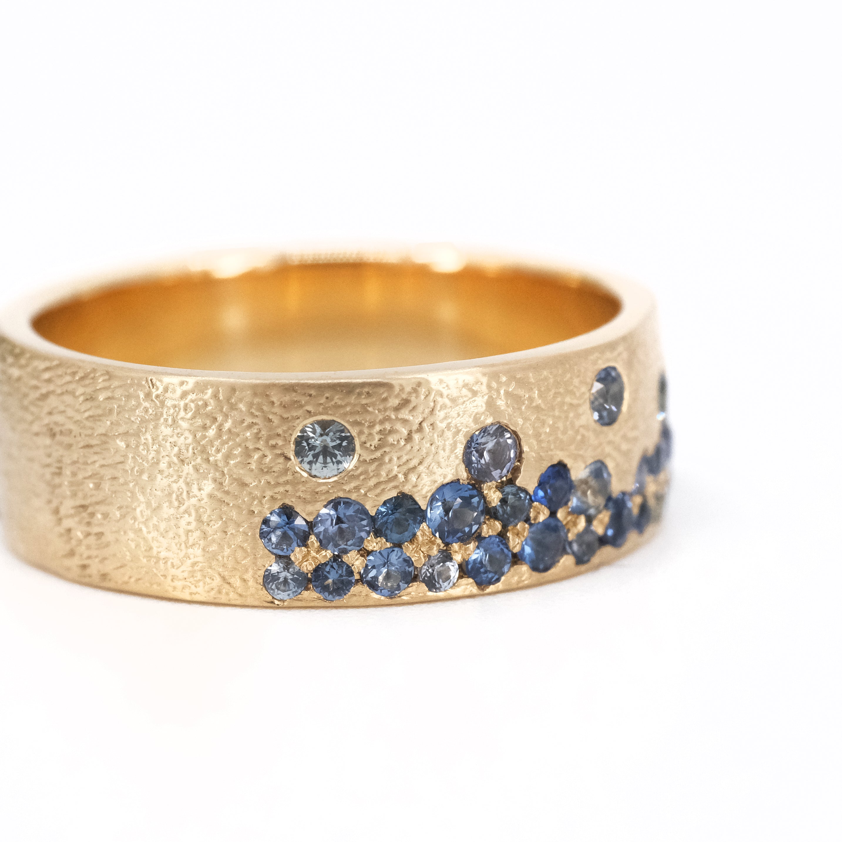 14k + Sapphire Drift Ring (Size 7)