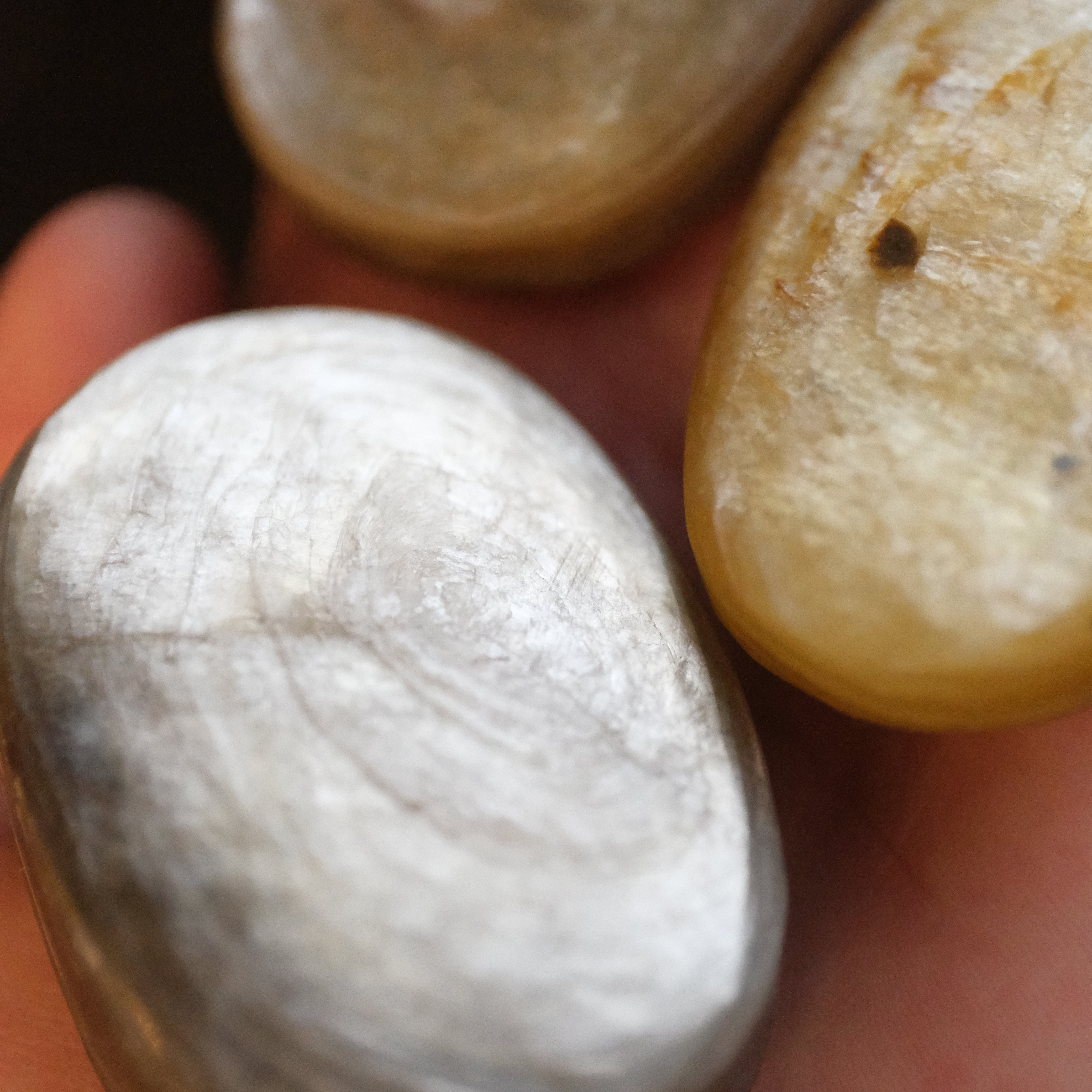 Golden Mica Palm Stone