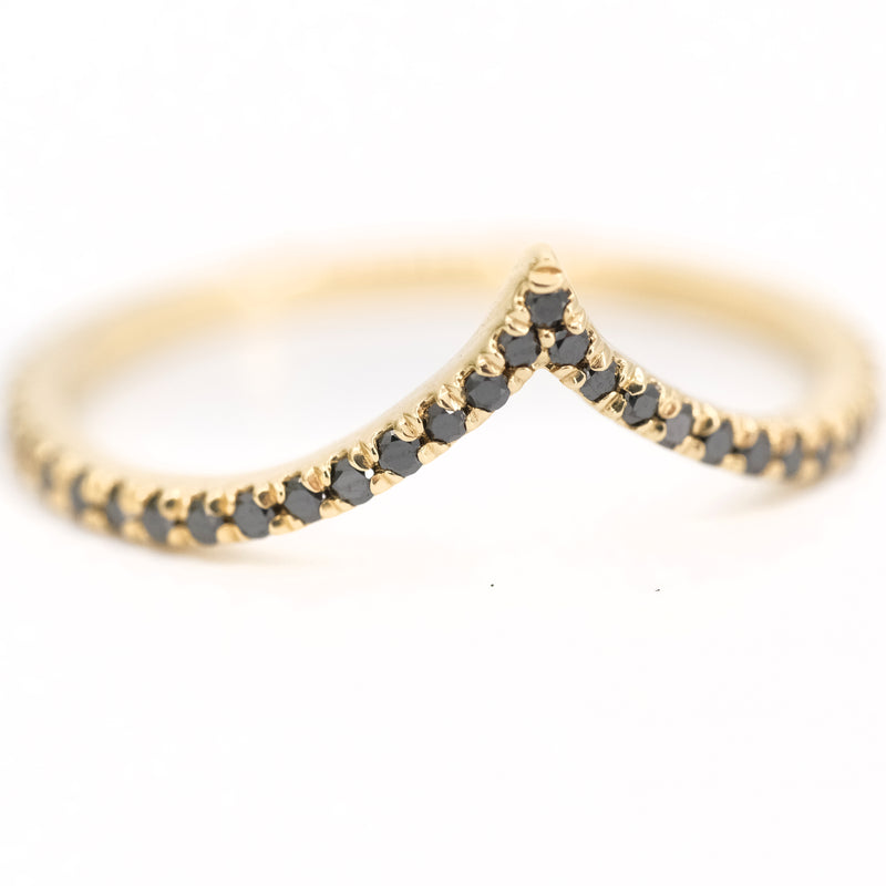 14k + Black Diamond Shade Band