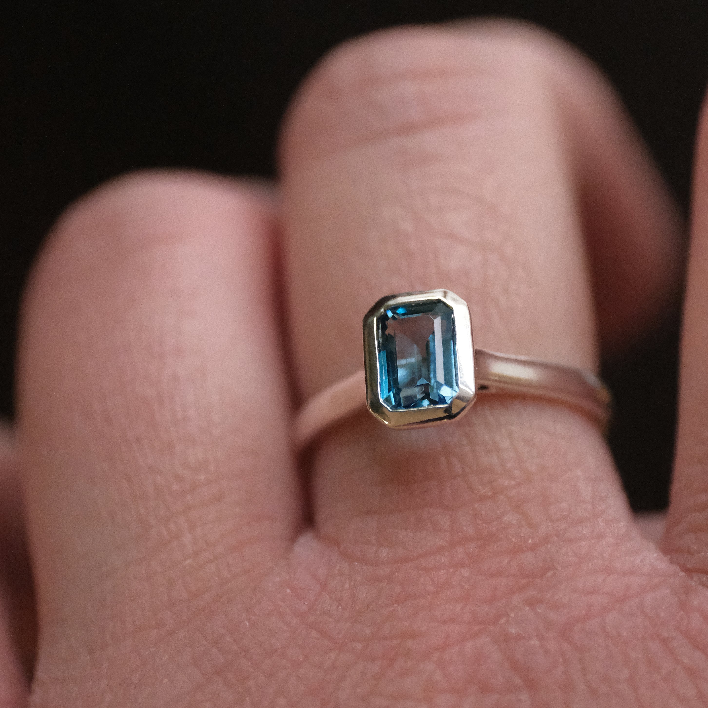 Topaz + Sterling Arches Ring (Size 7)