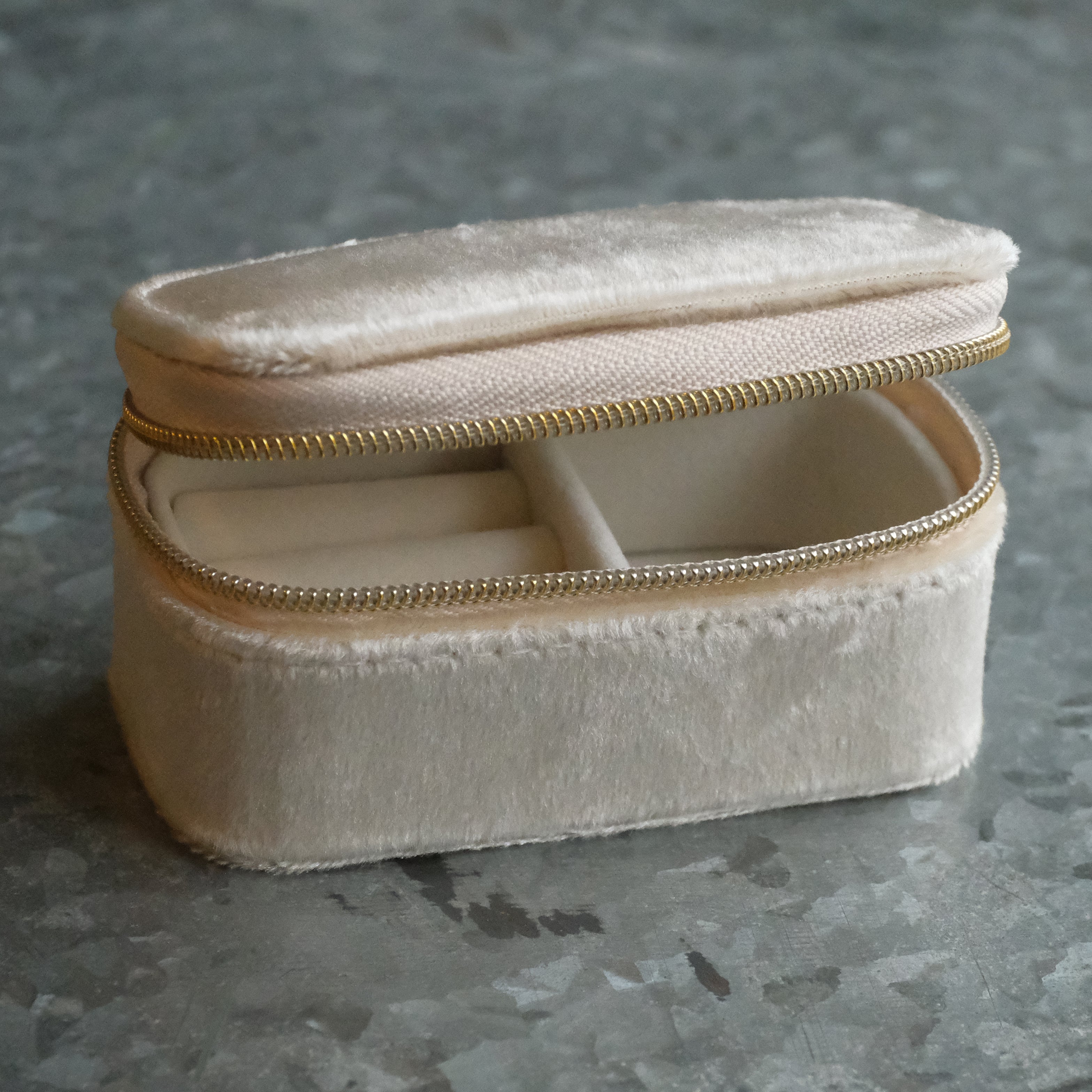 Velvet Travel Jewelry Case