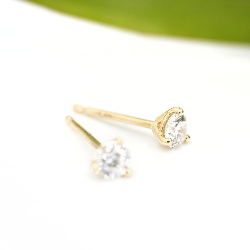 14k Quarter Carat Diamond Studs